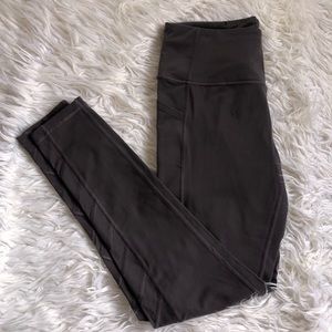 Victoria Sport Mesh Leggings NWOT